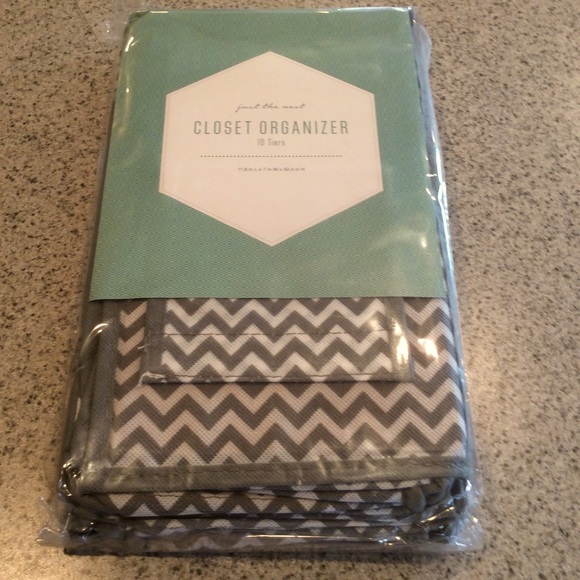 Just the Nest Other - NIP Just the Nest Closet Organizer